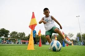 瓦伦西亚对阵塞维利亚：首发阵容与比赛前瞻